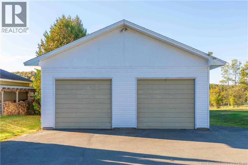 3808 Loch Lomond Road Property Photo 39