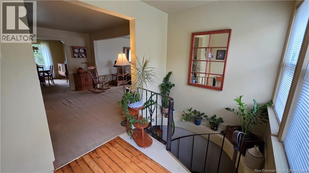 15 Avery Lane Property Photo 5