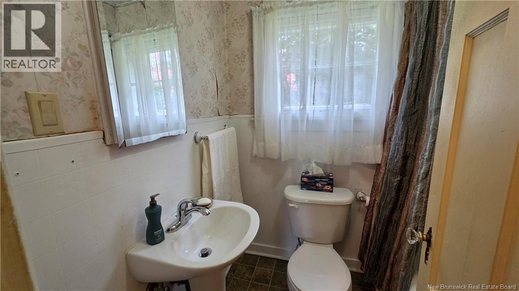 15 Avery Lane Property Photo 13