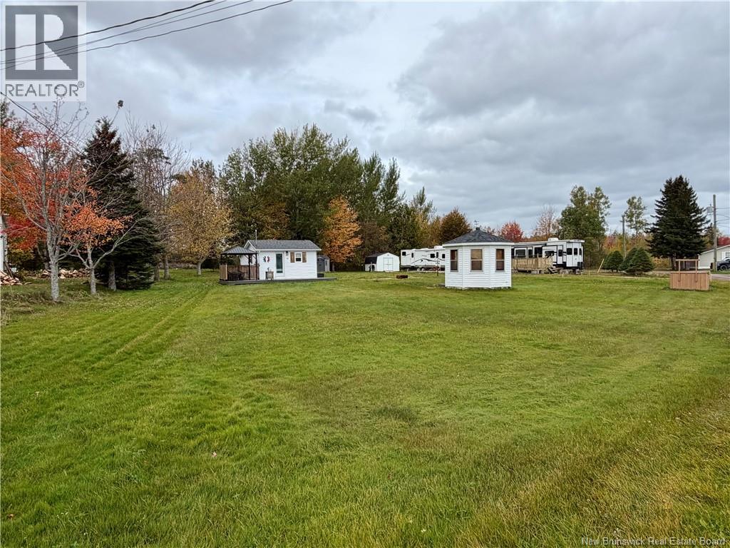 Riverfront Lane Property Photo 1