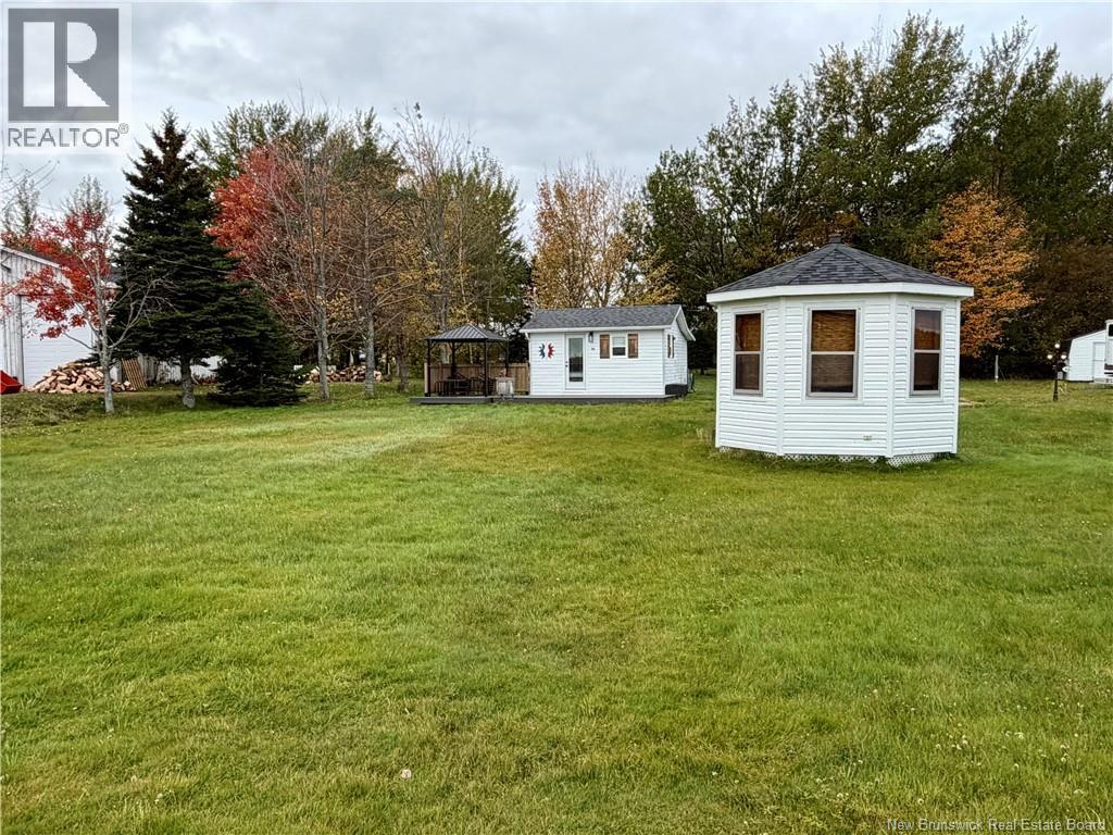 Riverfront Lane Property Photo 17