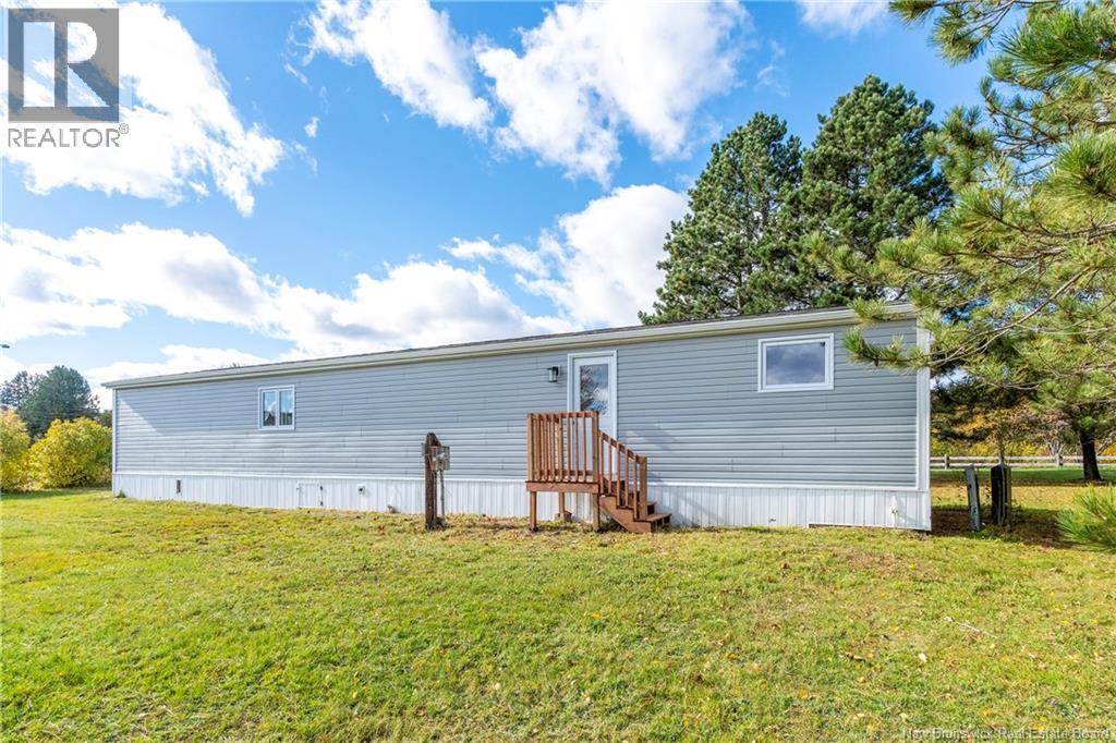 38 Copain Street Property Photo 5