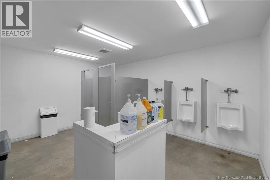 41 Enterprise Drive Property Photo 4