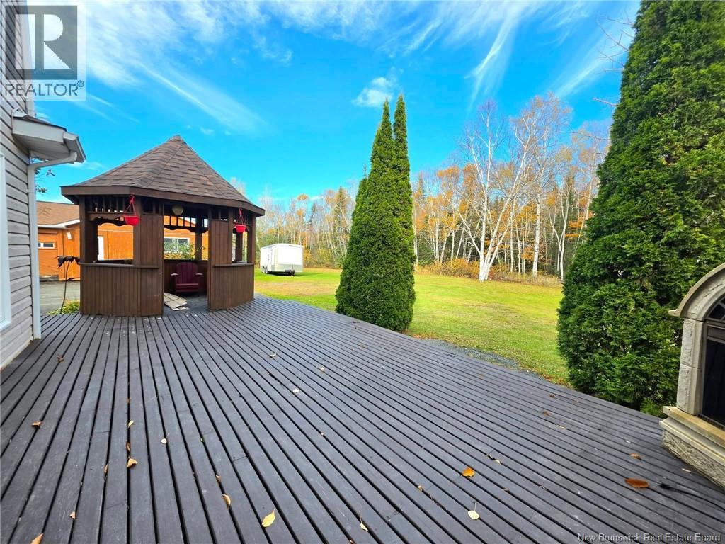 3094 Ch Saint-laurent Property Photo 9
