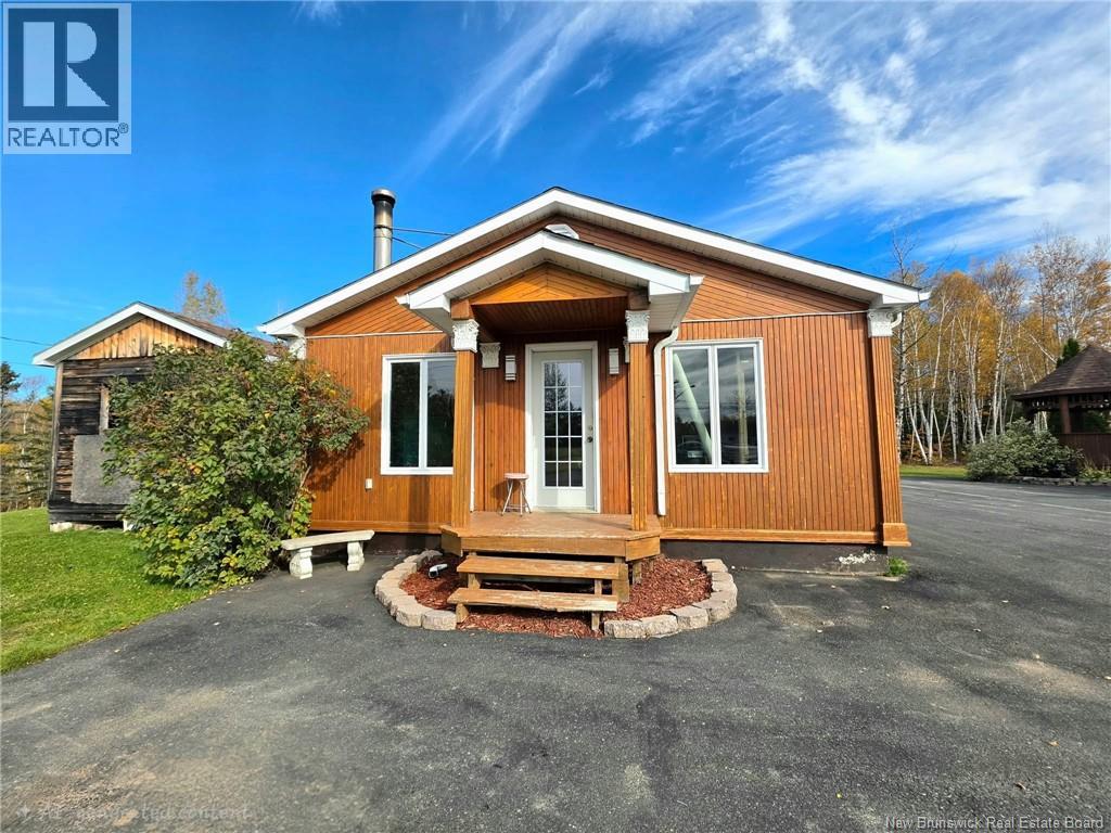 3094 Ch Saint-laurent Property Photo 15
