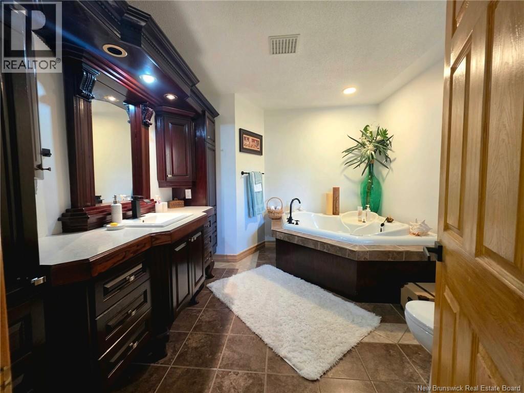 3094 Ch Saint-laurent Property Photo 41