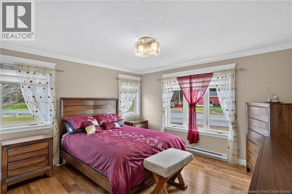 1581 Val-d'amour Chemin Property Photo 10