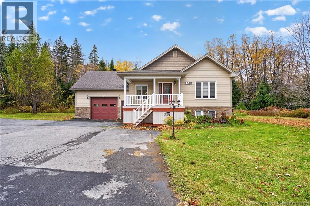 1581 Val-d'amour Chemin Property Photo 25
