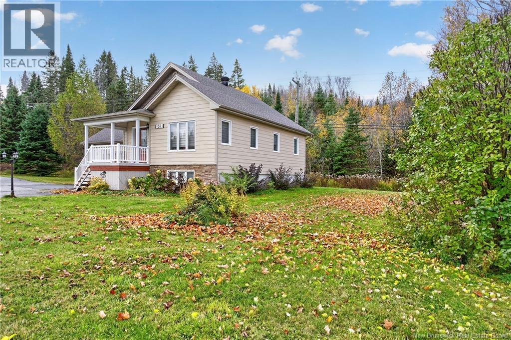 1581 Val-d'amour Chemin Property Photo 27