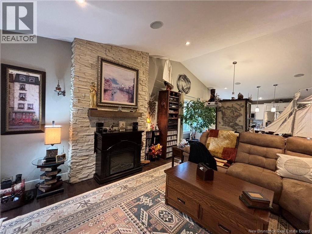 180 Erinvale Drive Property Photo 4