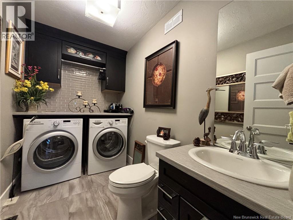 180 Erinvale Drive Property Photo 15