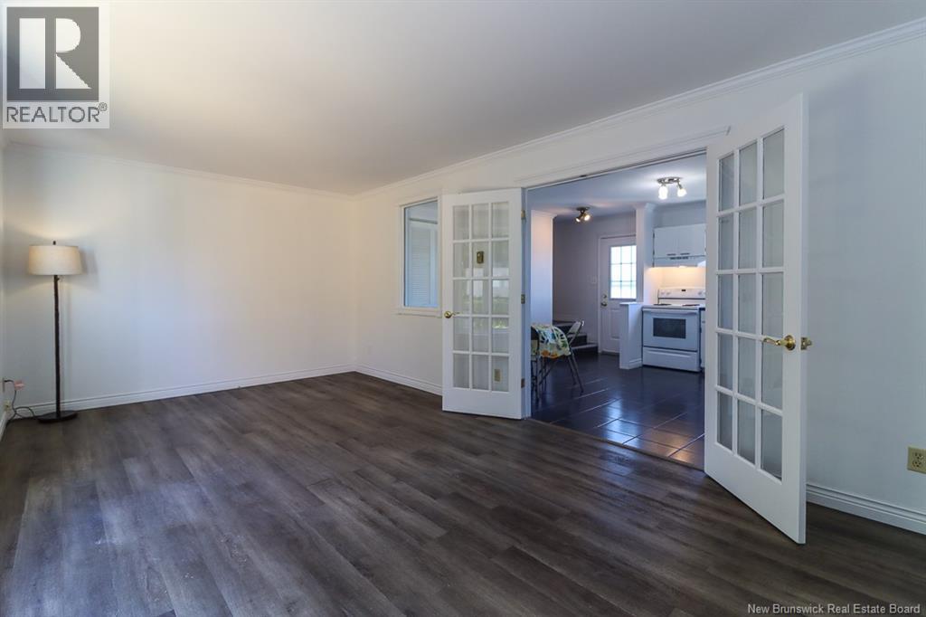 36 Saint Anne Street Property Photo 8