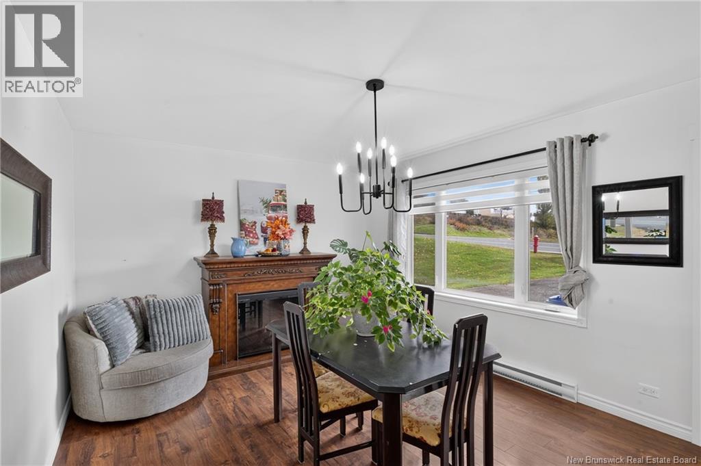 194 Renfrew Street Property Photo 6