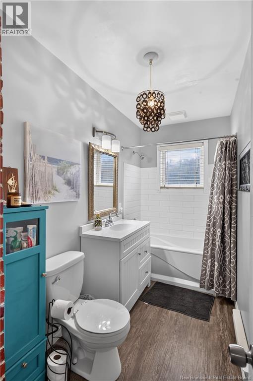 194 Renfrew Street Property Photo 13