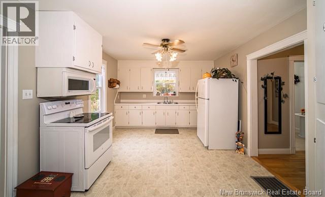 141 Claremont Drive Property Photo 4
