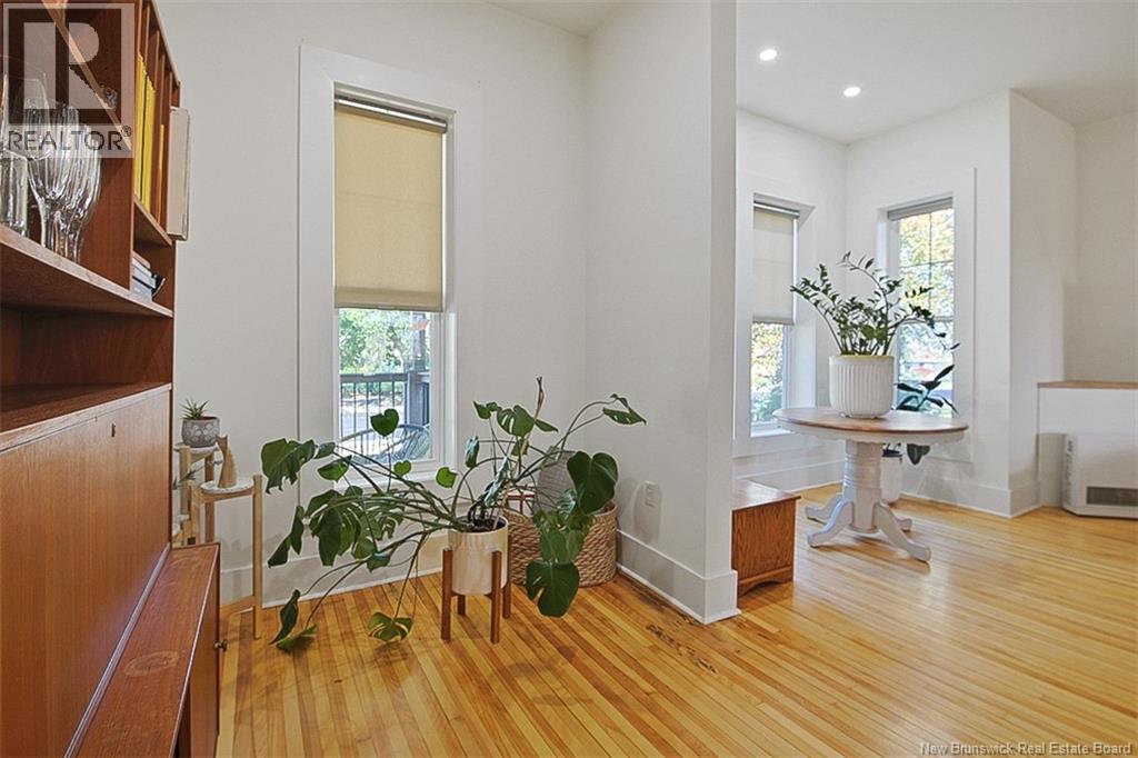 357 Dufferin Row Property Photo 14