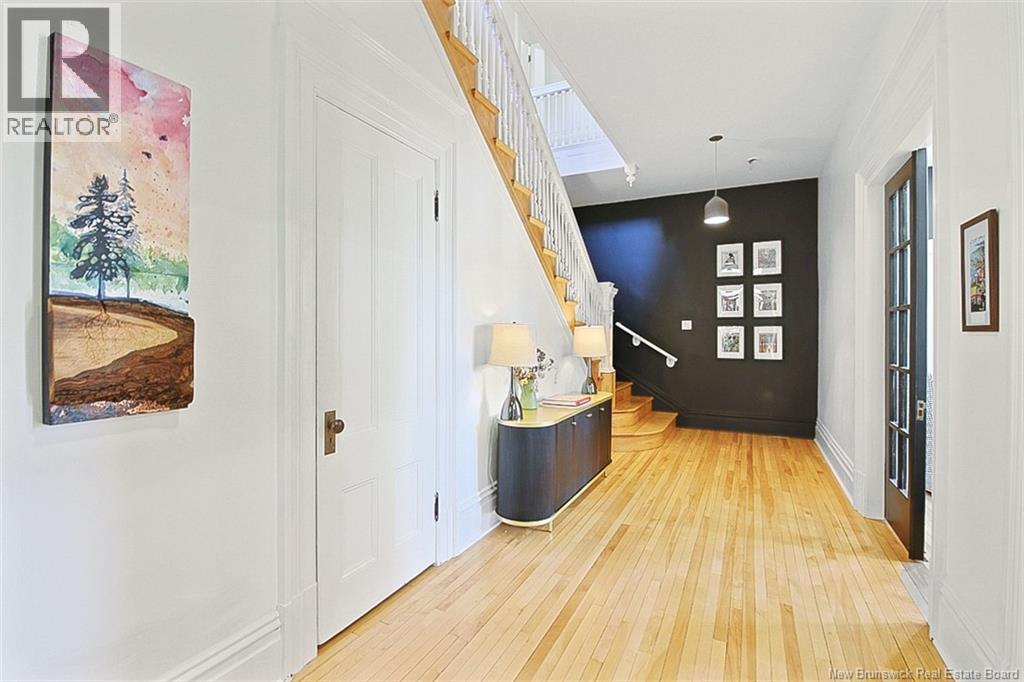 357 Dufferin Row Property Photo 22