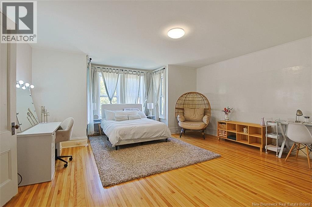 357 Dufferin Row Property Photo 31