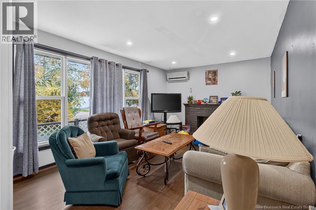 52 Boyd Street Property Photo 5