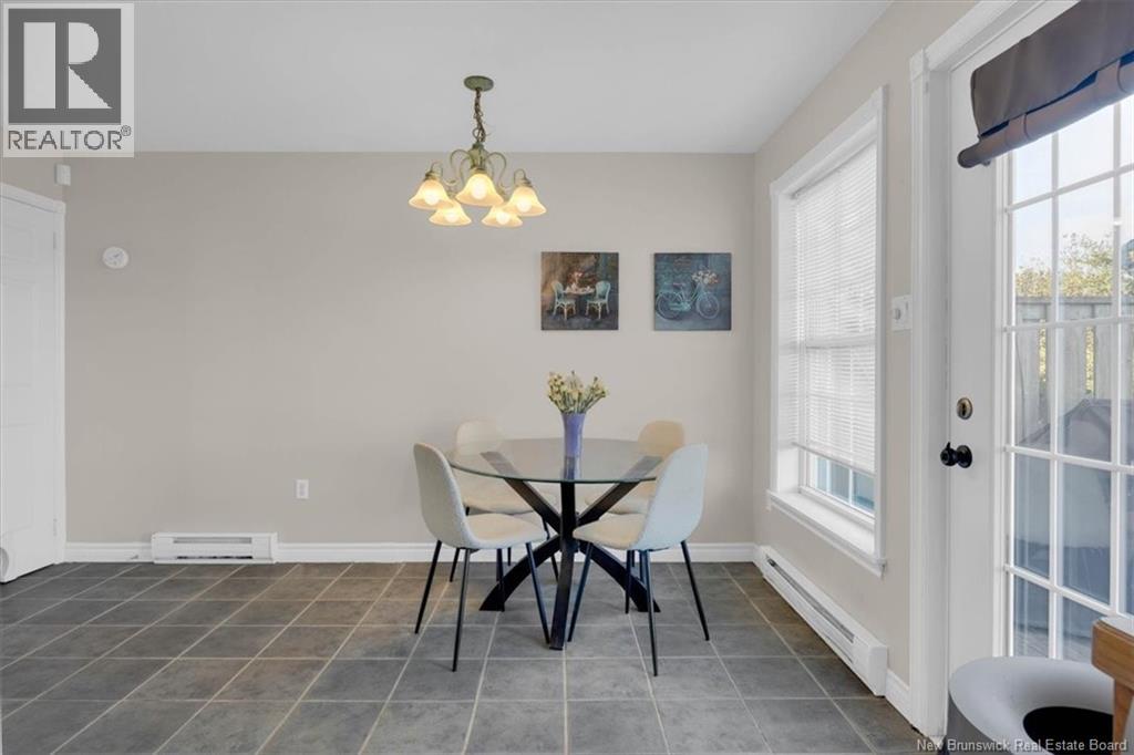 193 King St West Property Photo 10