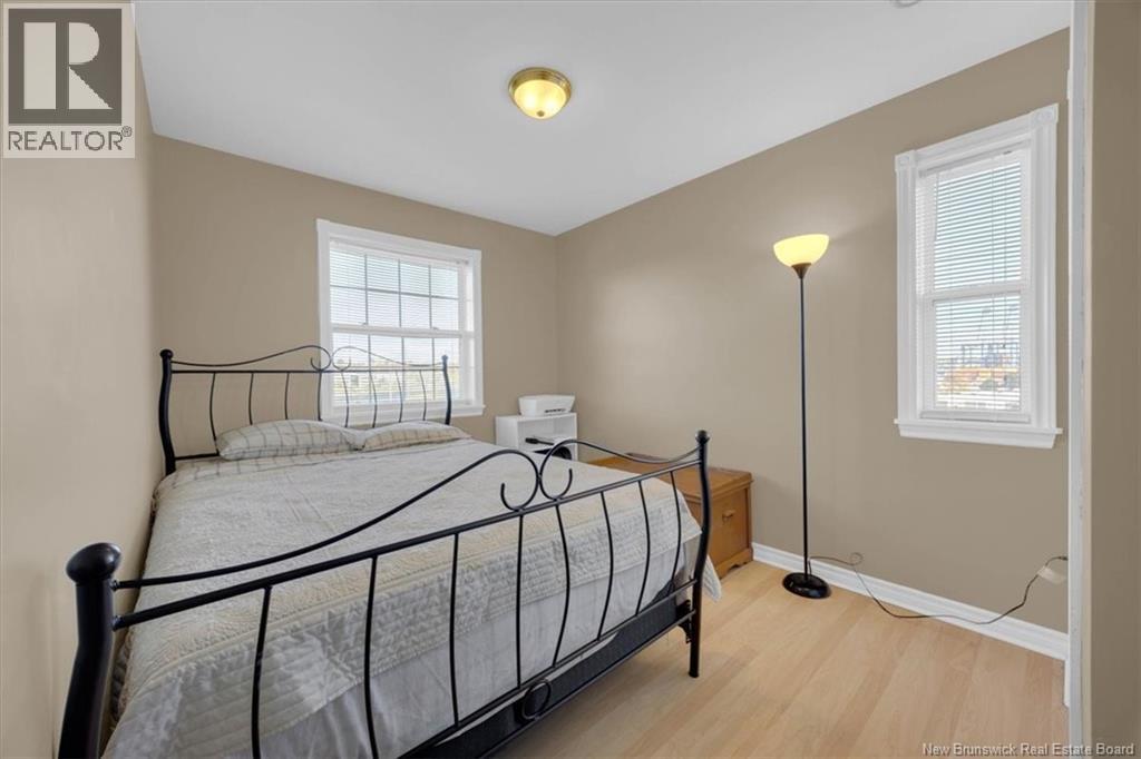 193 King St West Property Photo 15