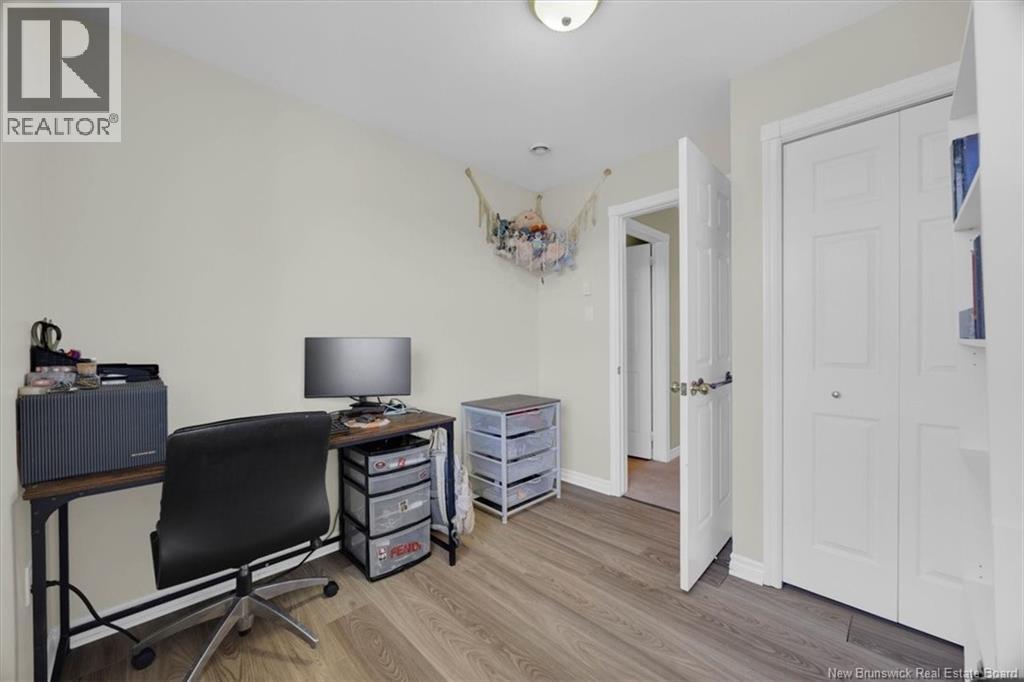 193 King St West Property Photo 24