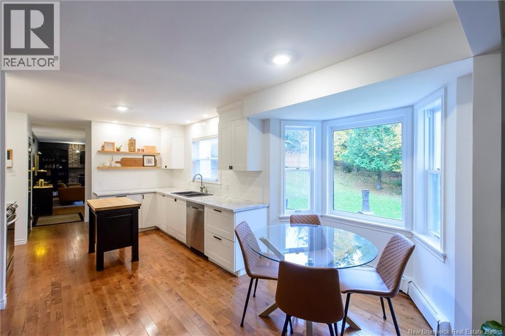 4 Windwood Property Photo 4