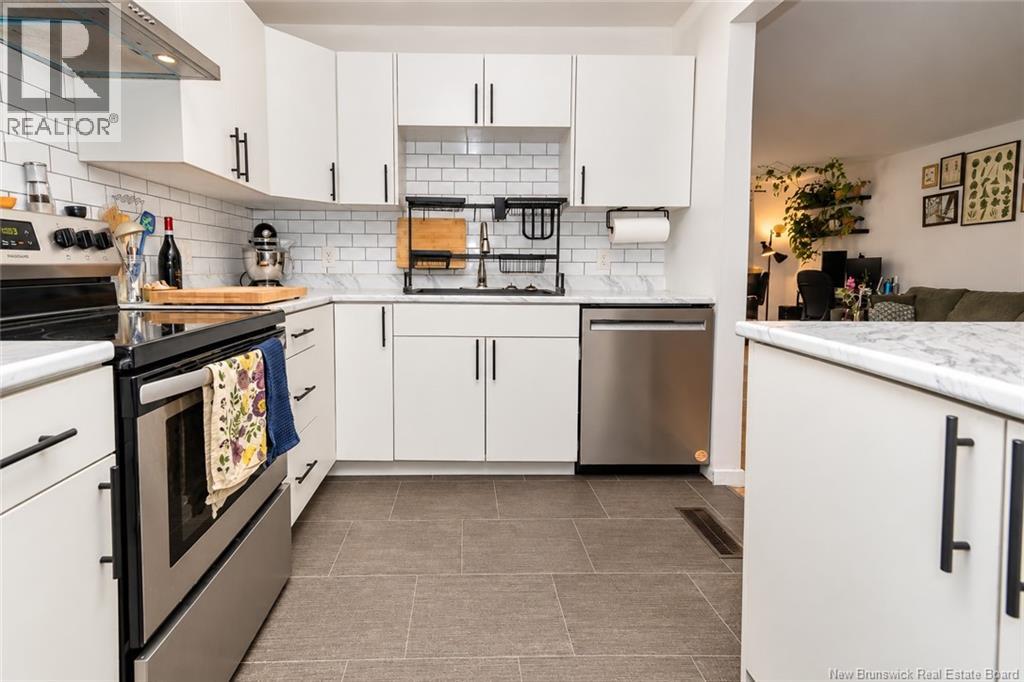 660 Philip Street Property Photo 8