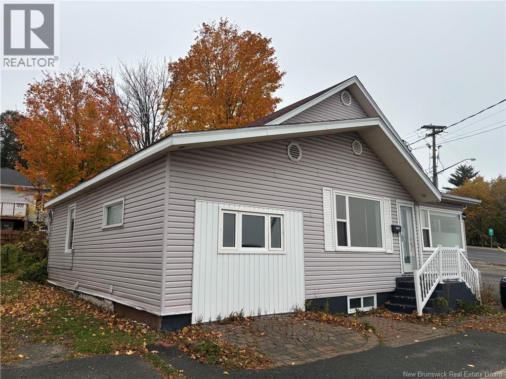 310 Riverside Drive Property Photo 4