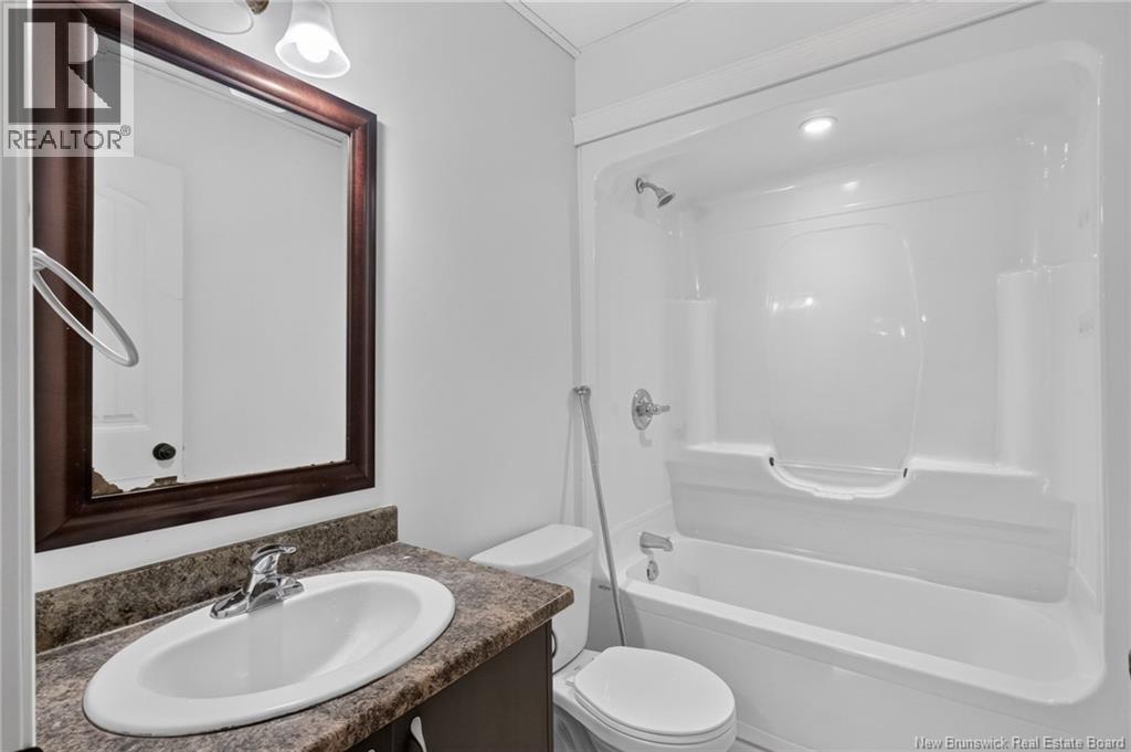 121 Elmwood Drive Property Photo 11