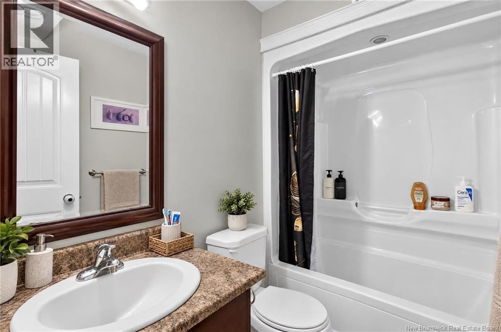 121 Elmwood Drive Property Photo 15