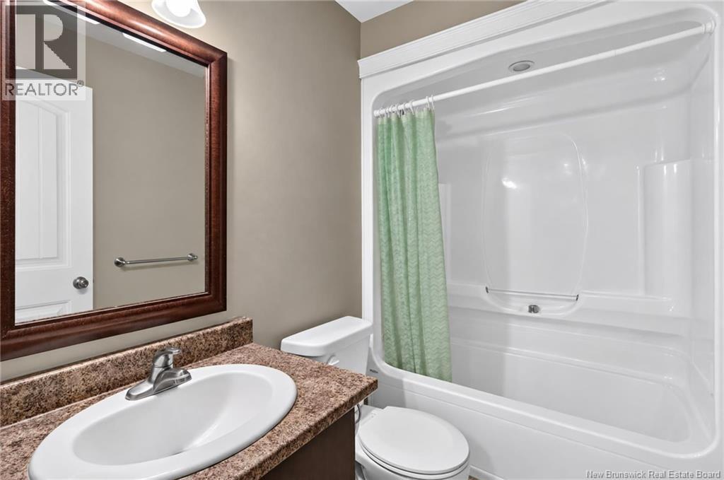 121 Elmwood Drive Property Photo 20