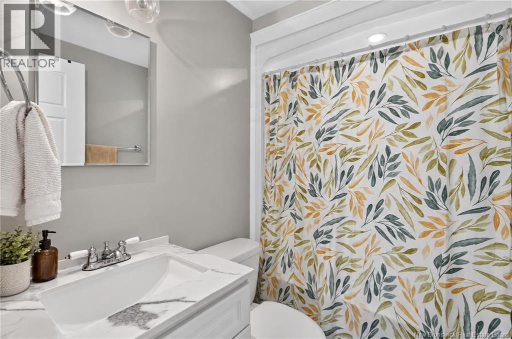 121 Elmwood Drive Property Photo 26