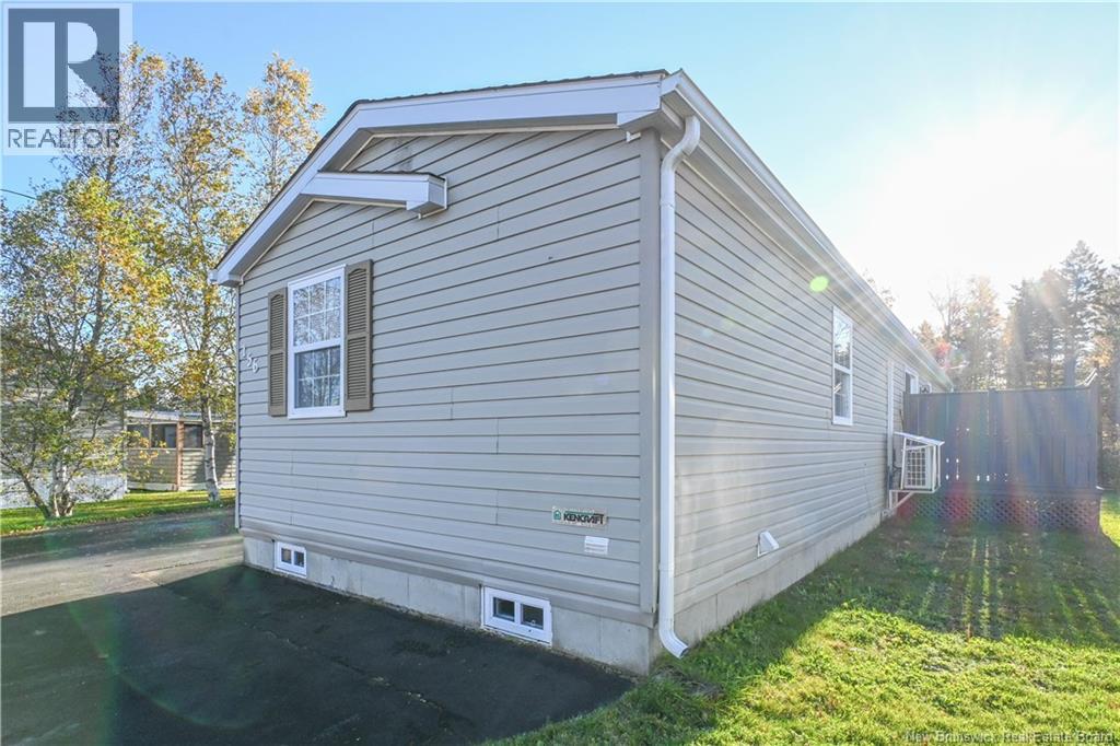 156 Leblanc Street Property Photo 4