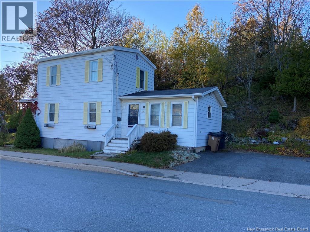 11 Rope Walk Road Property Photo 35