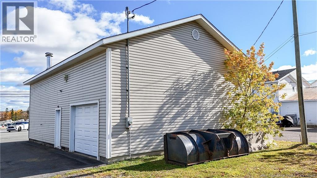172 Portage Road Property Photo 3