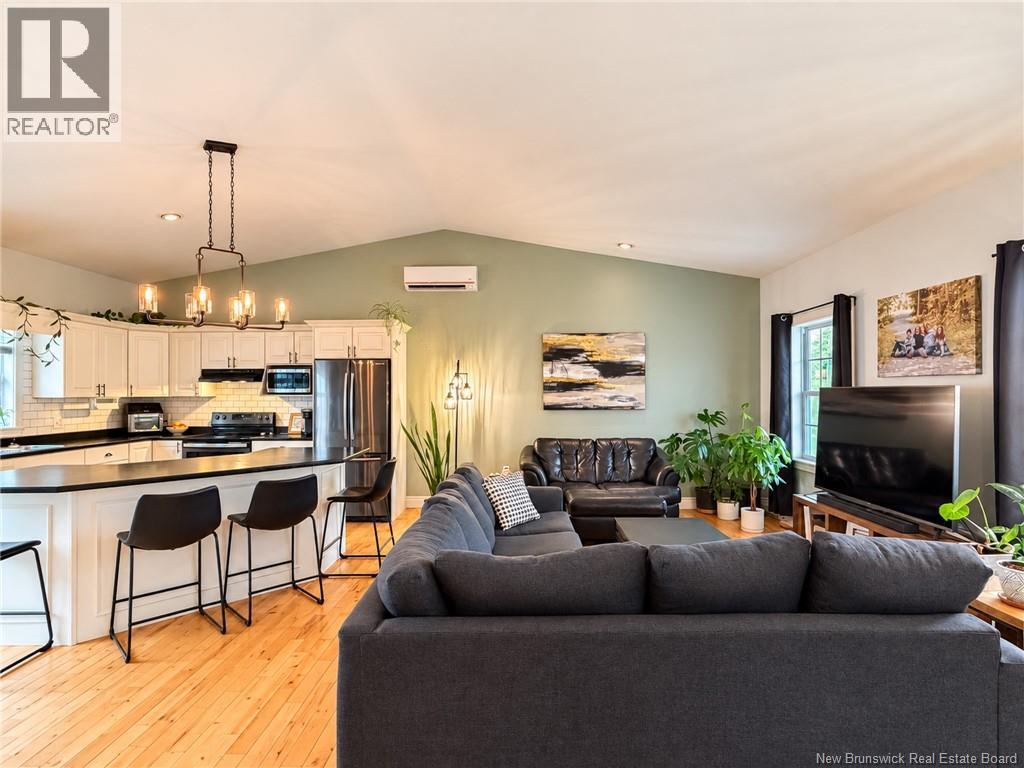 3 Amanda Street Property Photo 6