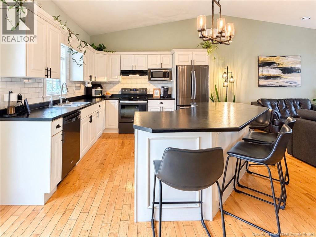 3 Amanda Street Property Photo 8