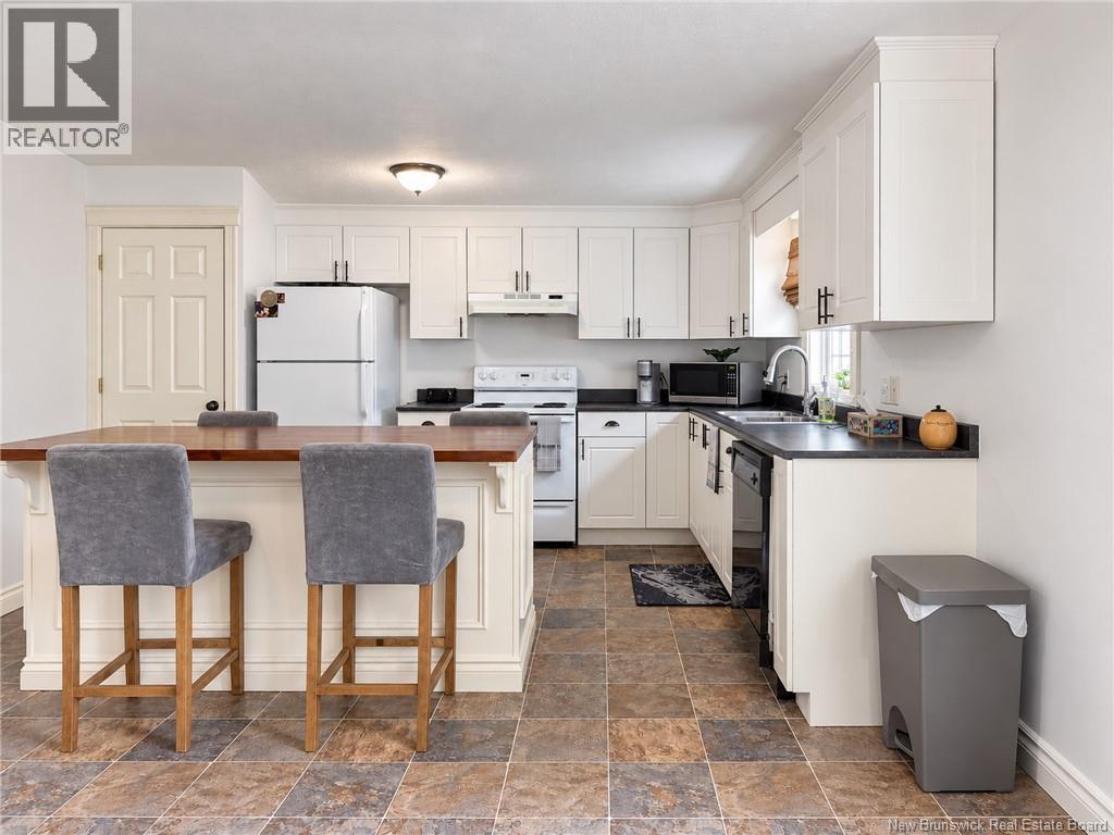 3 Amanda Street Property Photo 20