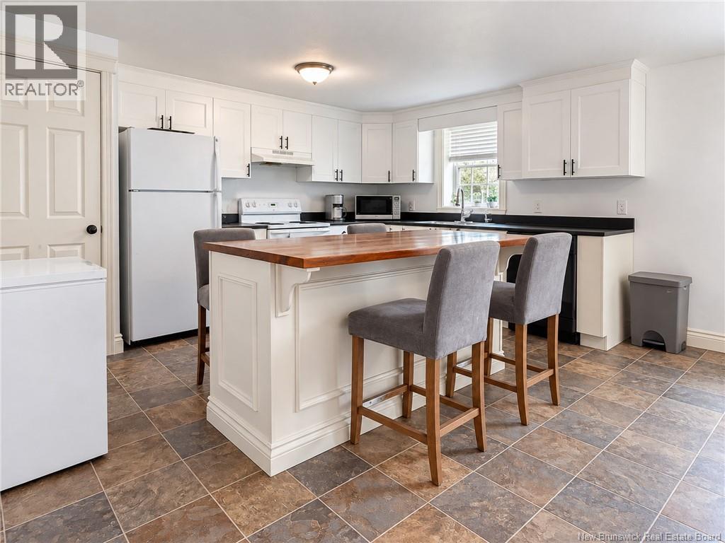 3 Amanda Street Property Photo 22