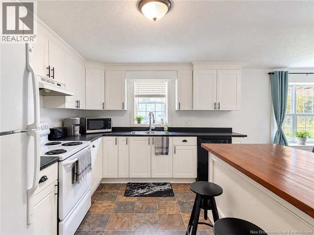 3 Amanda Street Property Photo 23