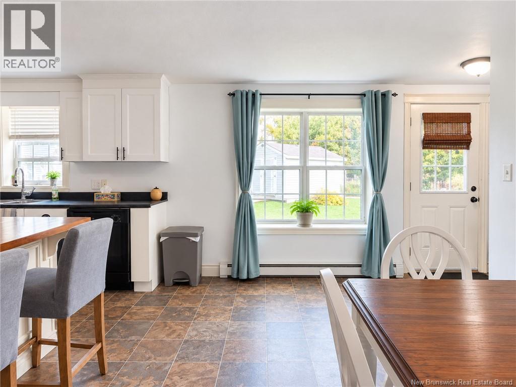 3 Amanda Street Property Photo 25