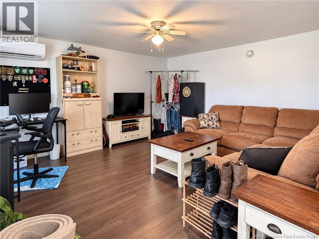3 Amanda Street Property Photo 29