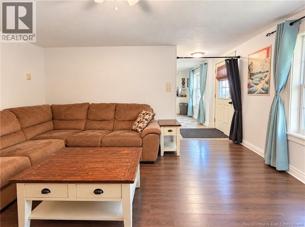 3 Amanda Street Property Photo 31