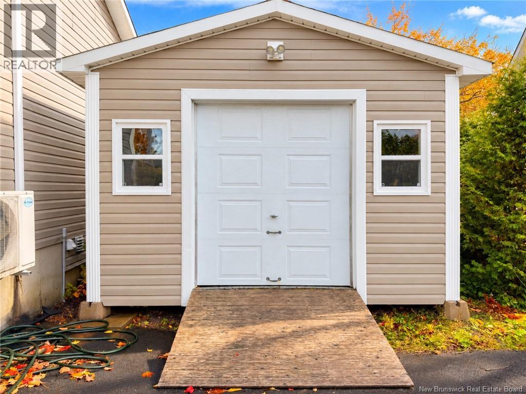 3 Amanda Street Property Photo 43