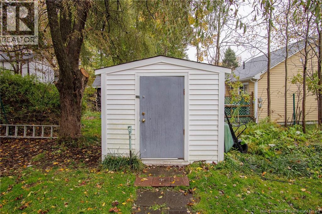 34 Currie Avenue Property Photo 26