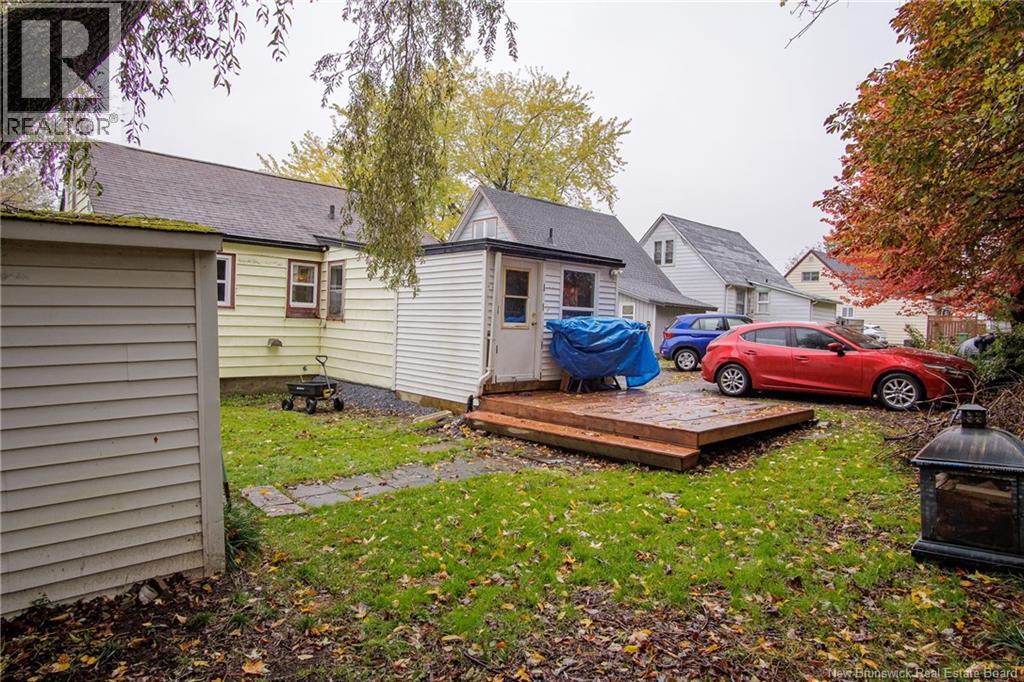 34 Currie Avenue Property Photo 27