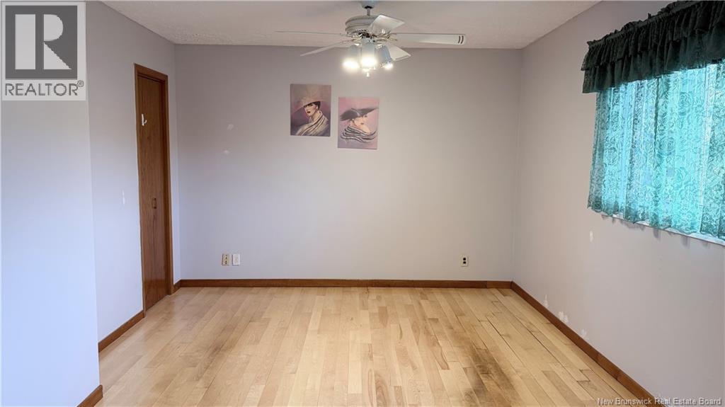 605 5th Ave Property Photo 21