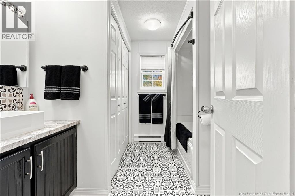 48 Barrington Road Property Photo 11