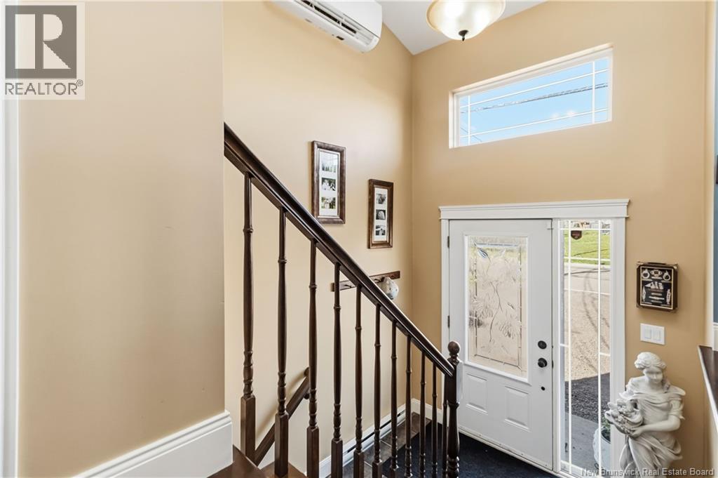 136 Holland Drive Property Photo 3